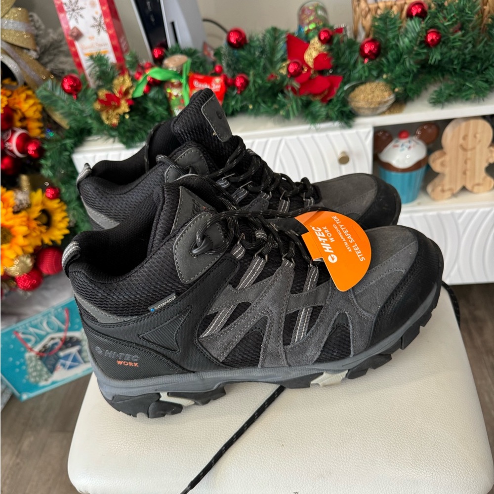HI-TEC Ravus mid hiking boots ✨ - Picture 5 of 14